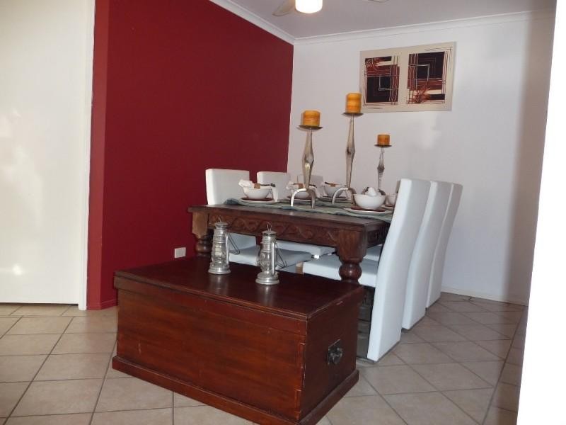 2/76 River Oak Drive, Helensvale QLD 4212