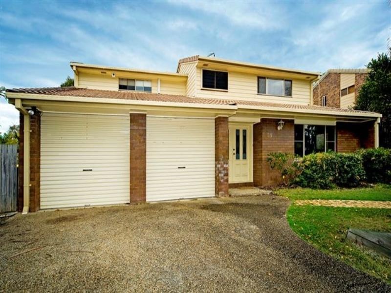 39 Mullewa Crescent, Helensvale QLD 4212