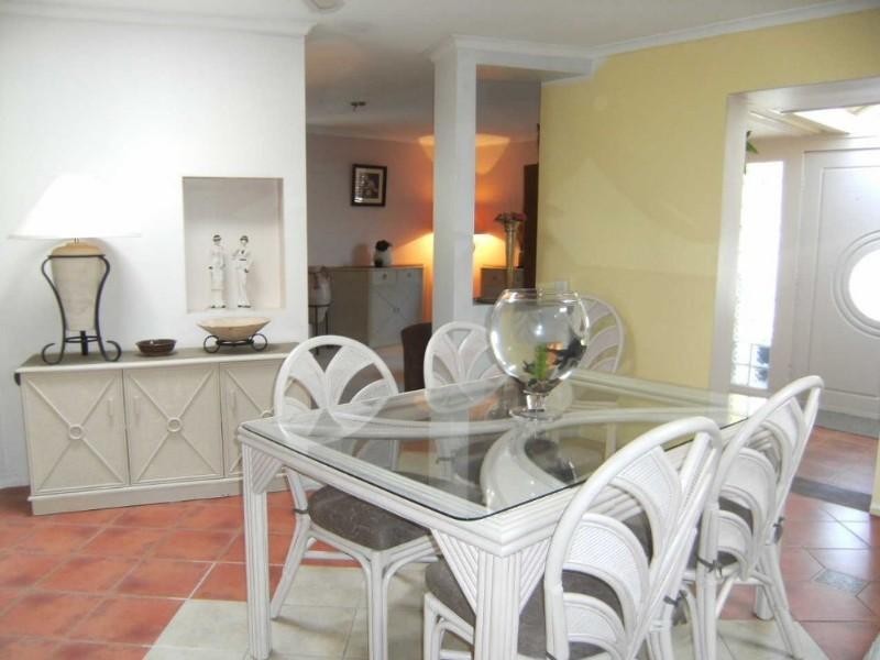 13 Armidale Crescent, Helensvale QLD 4212