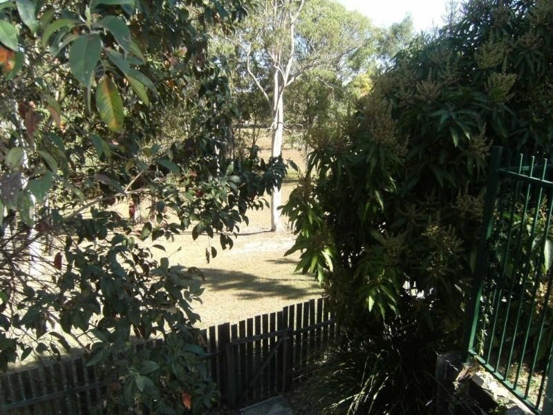 13 Armidale Crescent, Helensvale QLD 4212