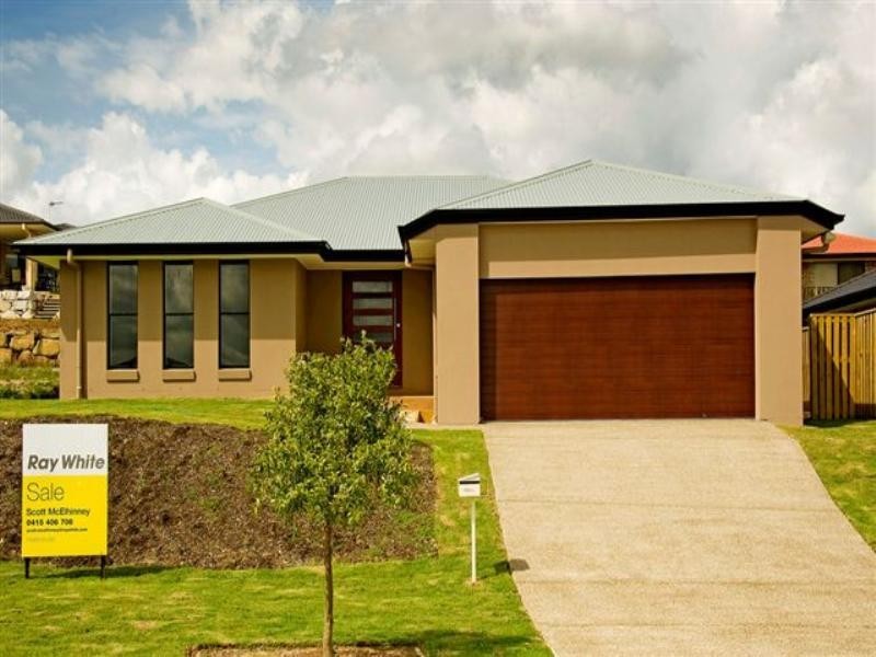 10 Willunga Street, Pacific Pines QLD 4211