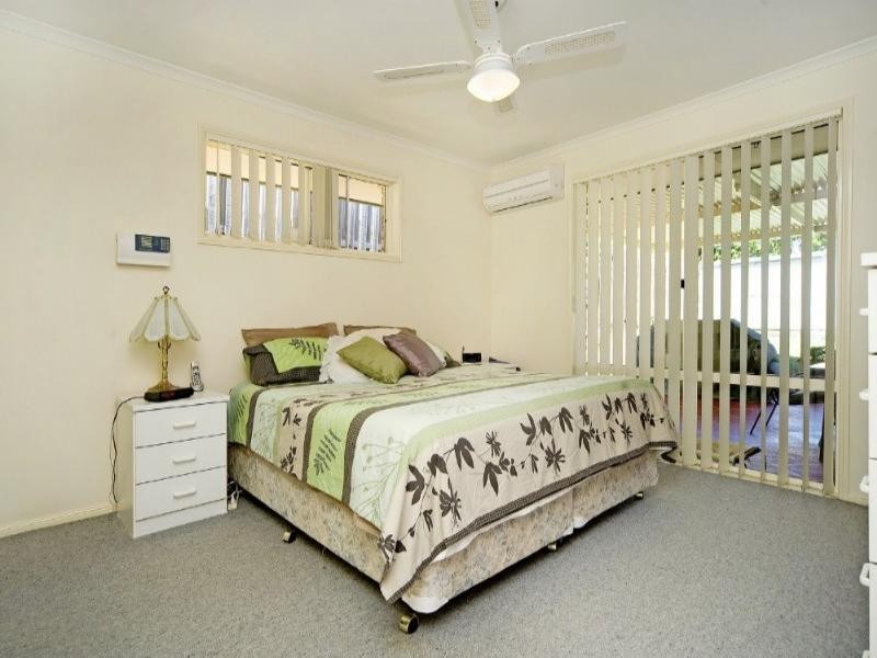 33 Maui Crescent, Oxenford QLD 4210