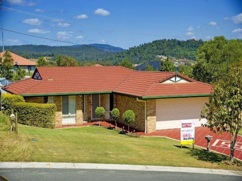 33 Maui Crescent, Oxenford QLD 4210