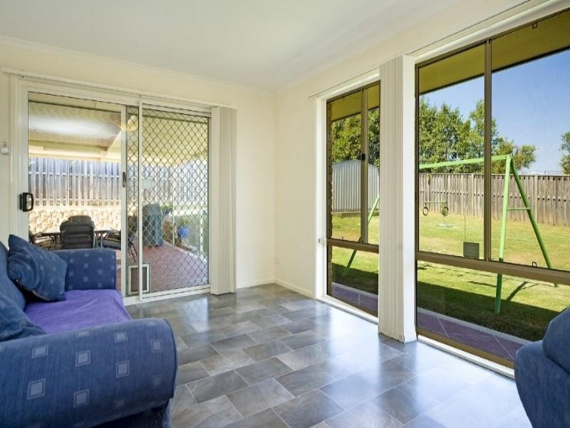 33 Maui Crescent, Oxenford QLD 4210