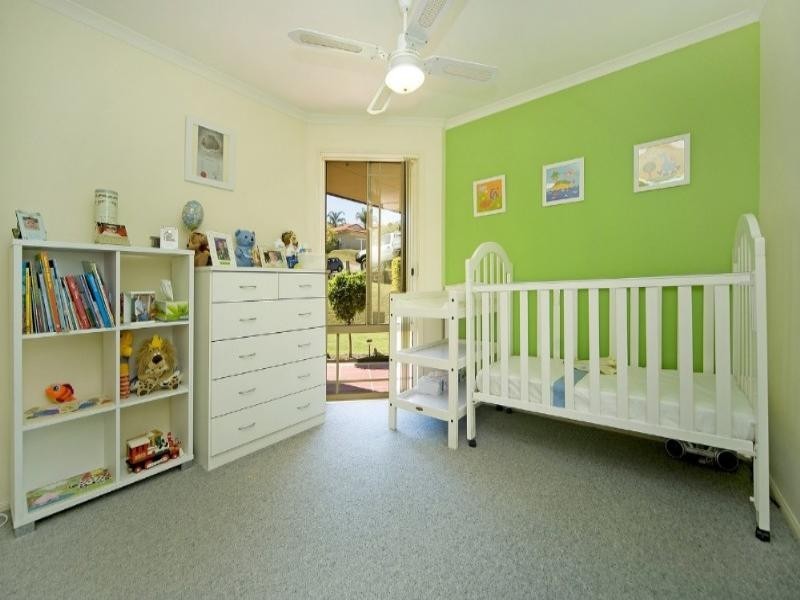 33 Maui Crescent, Oxenford QLD 4210