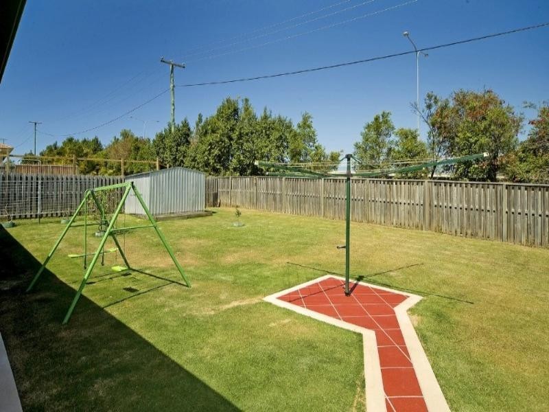 33 Maui Crescent, Oxenford QLD 4210