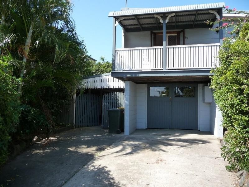 49 Ashbourne Terrace, Biggera Waters QLD 4216