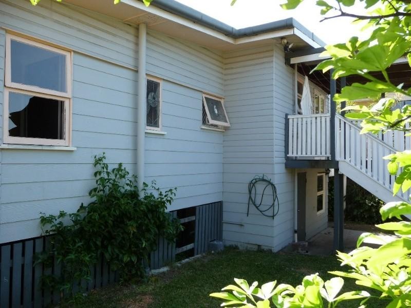 49 Ashbourne Terrace, Biggera Waters QLD 4216