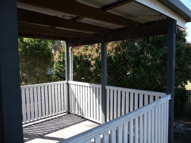 49 Ashbourne Terrace, Biggera Waters QLD 4216