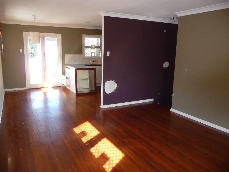 49 Ashbourne Terrace, Biggera Waters QLD 4216