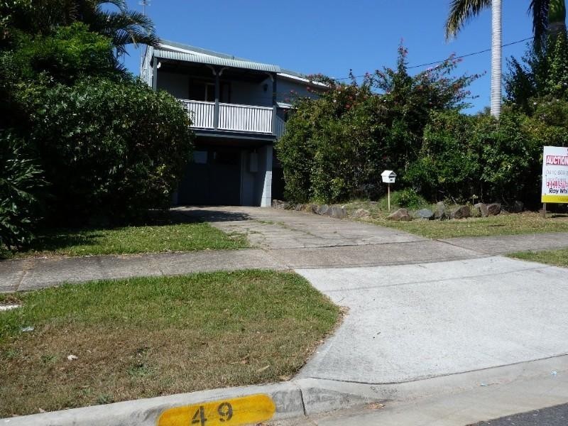 49 Ashbourne Terrace, Biggera Waters QLD 4216