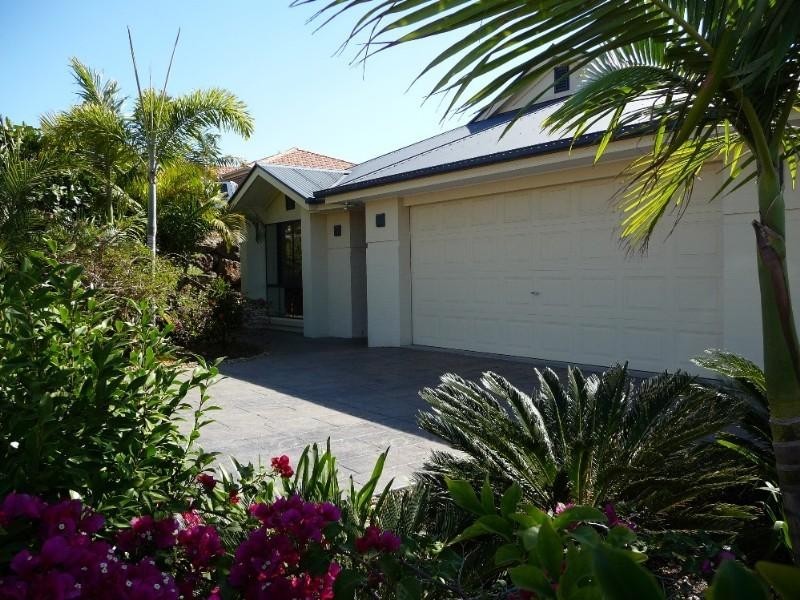 36 Buffalo Crescent, Pacific Pines QLD 4211