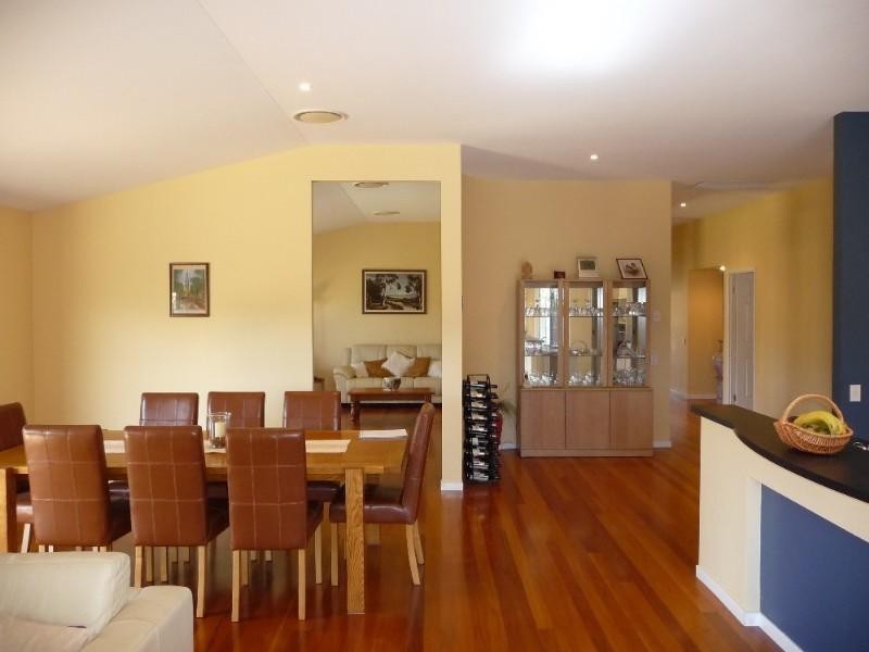 36 Buffalo Crescent, Pacific Pines QLD 4211