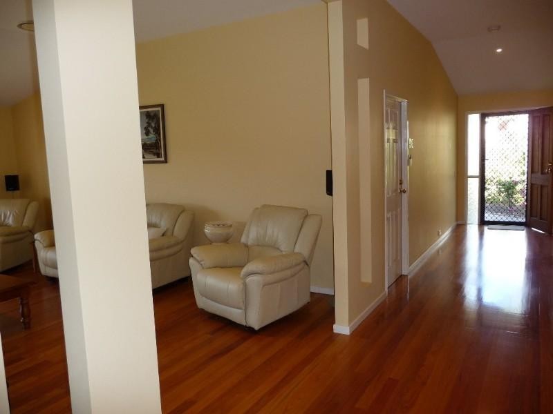 36 Buffalo Crescent, Pacific Pines QLD 4211