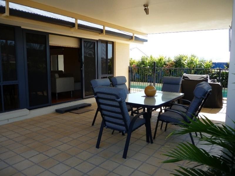 36 Buffalo Crescent, Pacific Pines QLD 4211