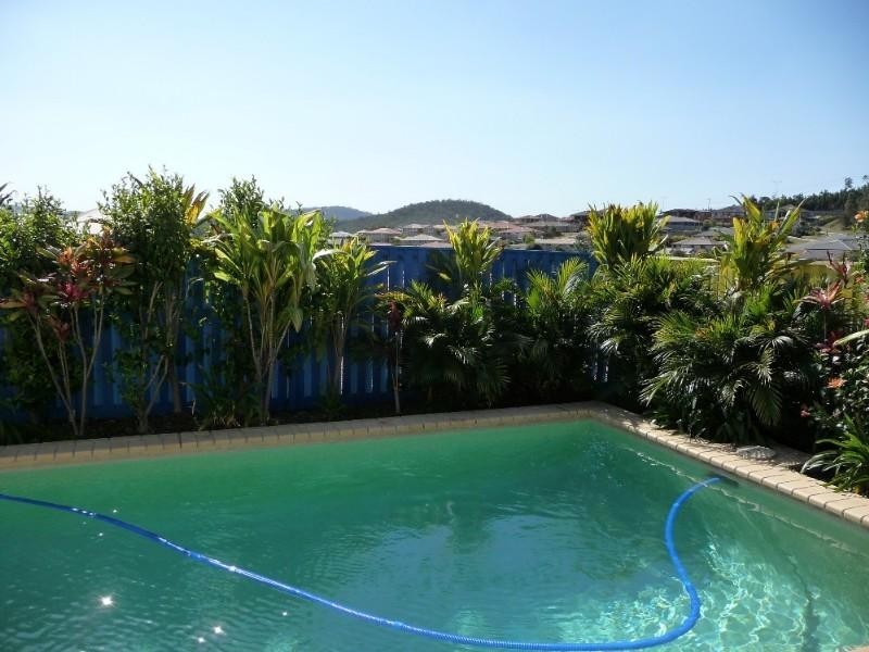 36 Buffalo Crescent, Pacific Pines QLD 4211