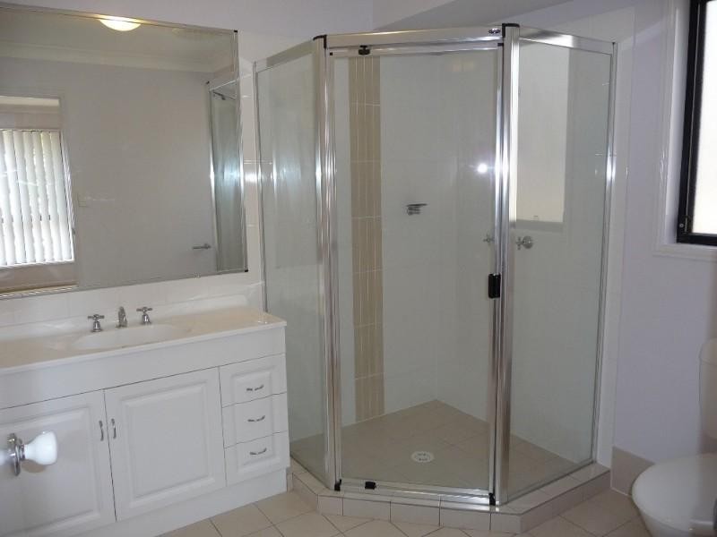 37 Codrington Circuit, Pacific Pines QLD 4211