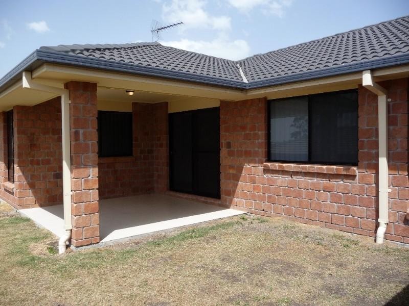 37 Codrington Circuit, Pacific Pines QLD 4211