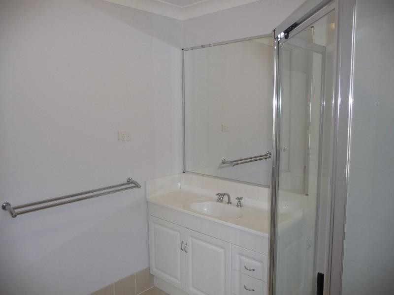 37 Codrington Circuit, Pacific Pines QLD 4211