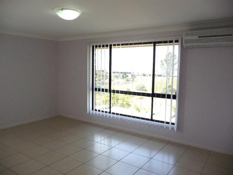 37 Codrington Circuit, Pacific Pines QLD 4211