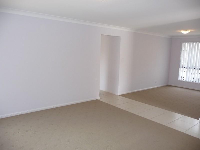 37 Codrington Circuit, Pacific Pines QLD 4211