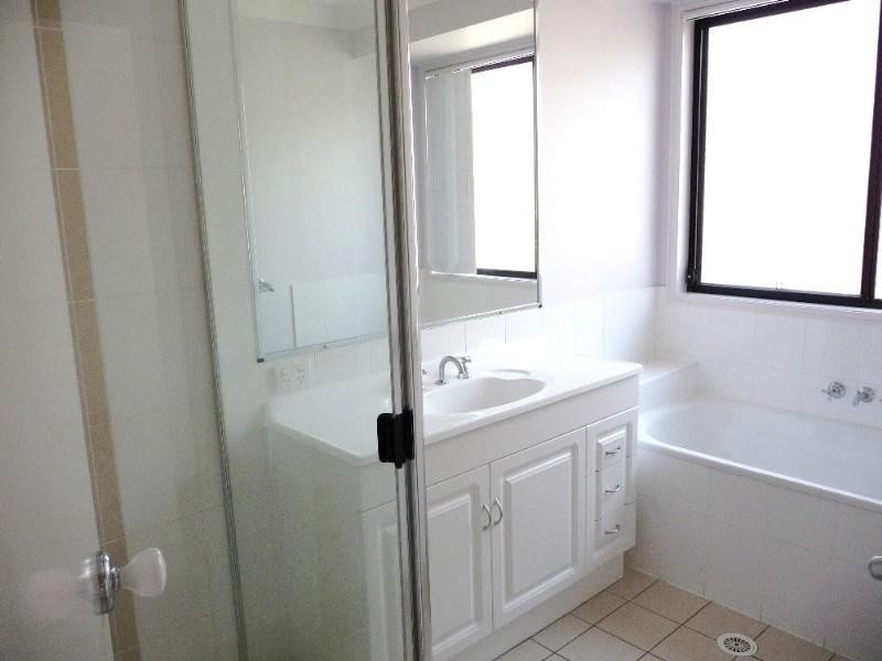 37 Codrington Circuit, Pacific Pines QLD 4211