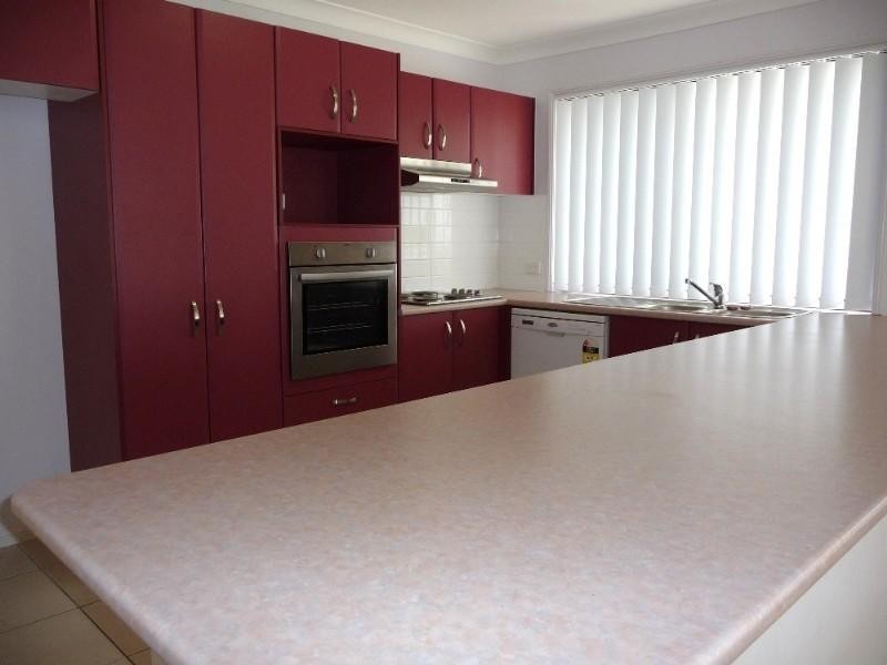 37 Codrington Circuit, Pacific Pines QLD 4211