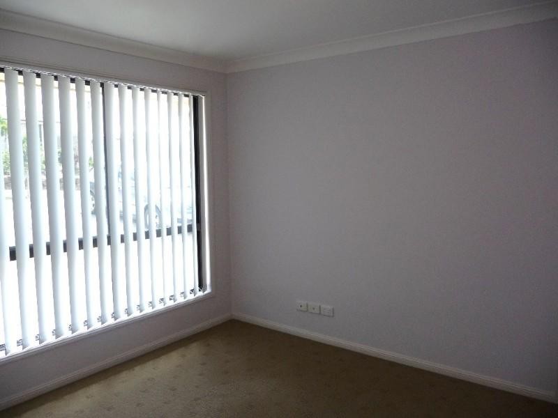 37 Codrington Circuit, Pacific Pines QLD 4211