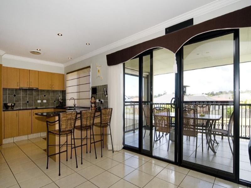 6 Princeton Street, Oxenford QLD 4210