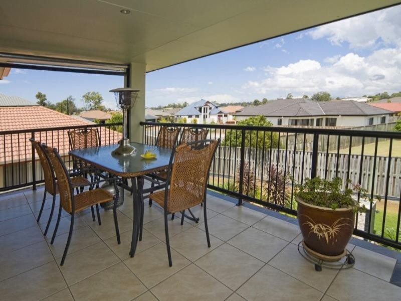 6 Princeton Street, Oxenford QLD 4210