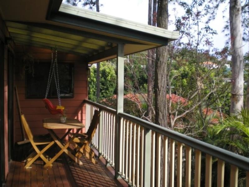 4 Malita Place, Pacific Pines QLD 4211