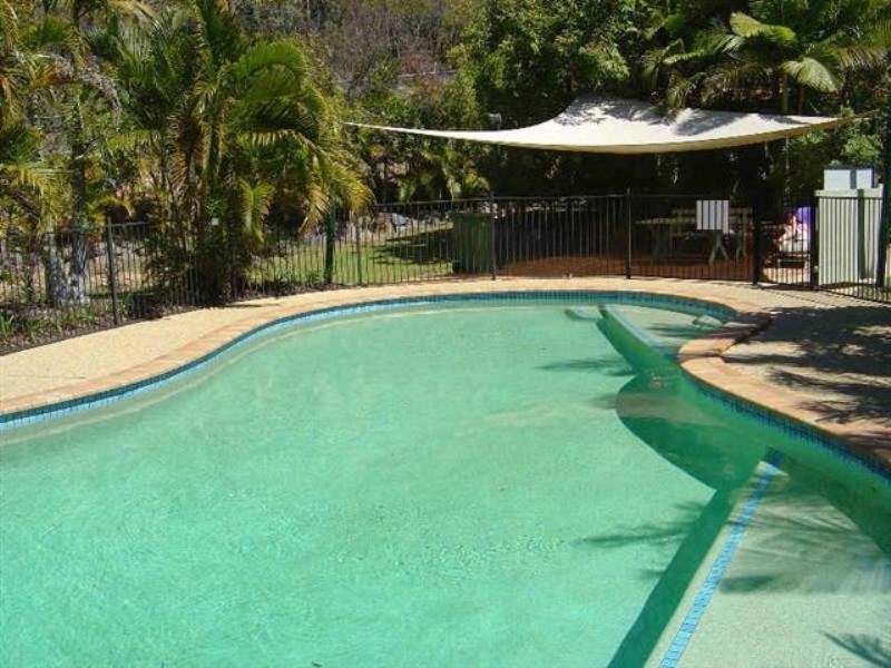 24/3 Arundel Drive, Arundel QLD 4214