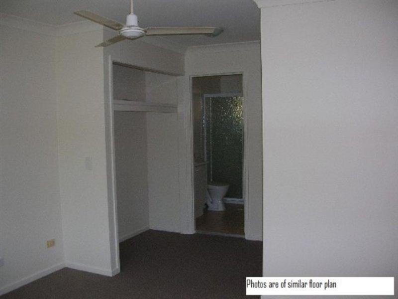 24/3 Arundel Drive, Arundel QLD 4214