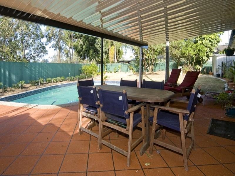 16 Morwell Court, Helensvale QLD 4212