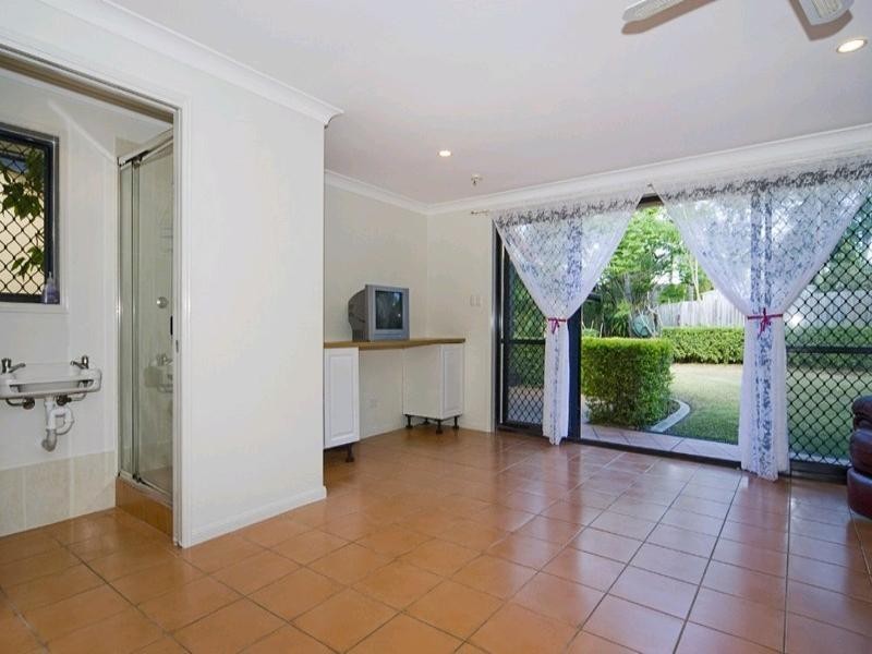 16 Morwell Court, Helensvale QLD 4212