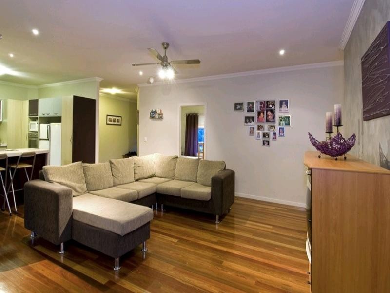 13 Barlee Place, Maudsland QLD 4210