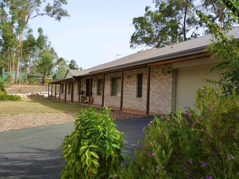 13 Barlee Place, Maudsland QLD 4210