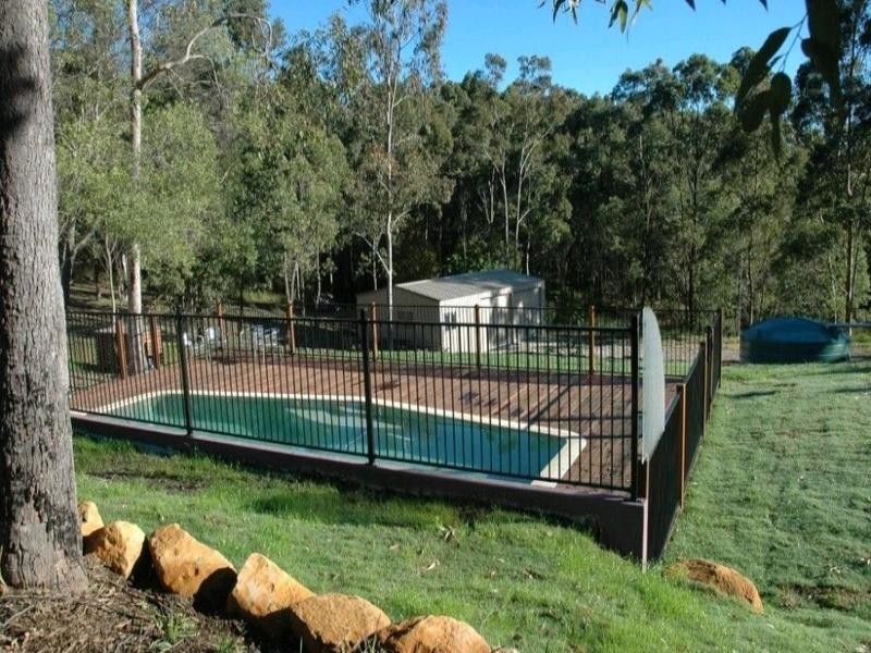 13 Barlee Place, Maudsland QLD 4210