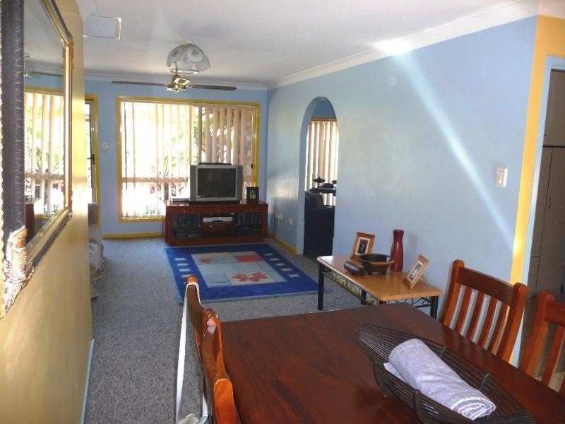 20 Plimsoll Place, Helensvale QLD 4212