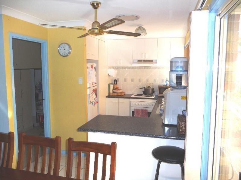 20 Plimsoll Place, Helensvale QLD 4212