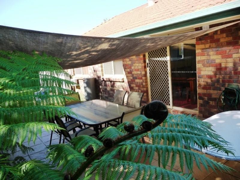 20 Plimsoll Place, Helensvale QLD 4212