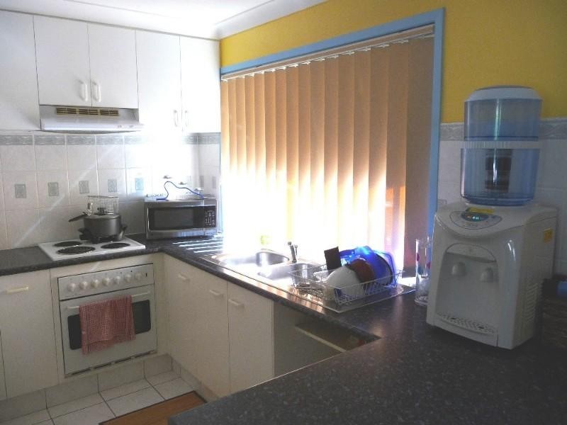 20 Plimsoll Place, Helensvale QLD 4212