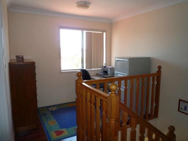 3 Hatutu Street, Pacific Pines QLD 4211