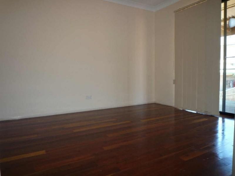 3 Hatutu Street, Pacific Pines QLD 4211