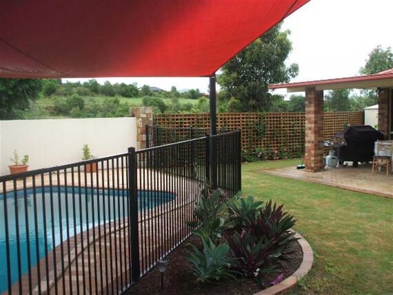 Pacific Pines QLD 4211