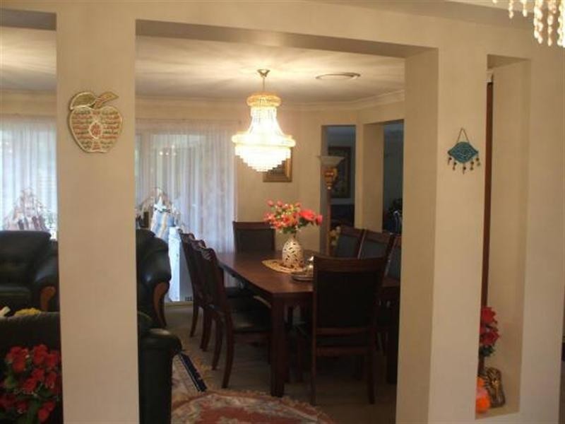 Pacific Pines QLD 4211