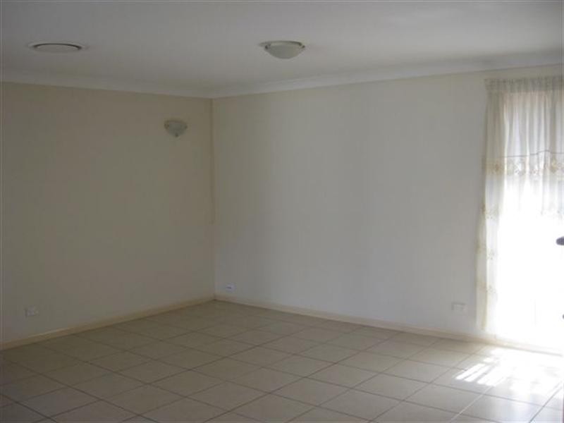 Pacific Pines QLD 4211