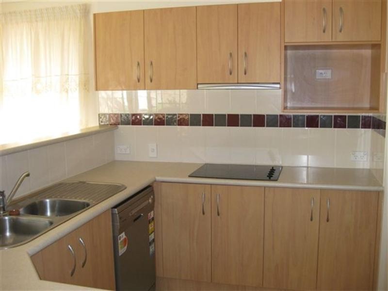 Pacific Pines QLD 4211