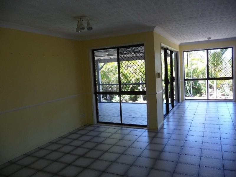 7 Wittenoom Court, Helensvale QLD 4212