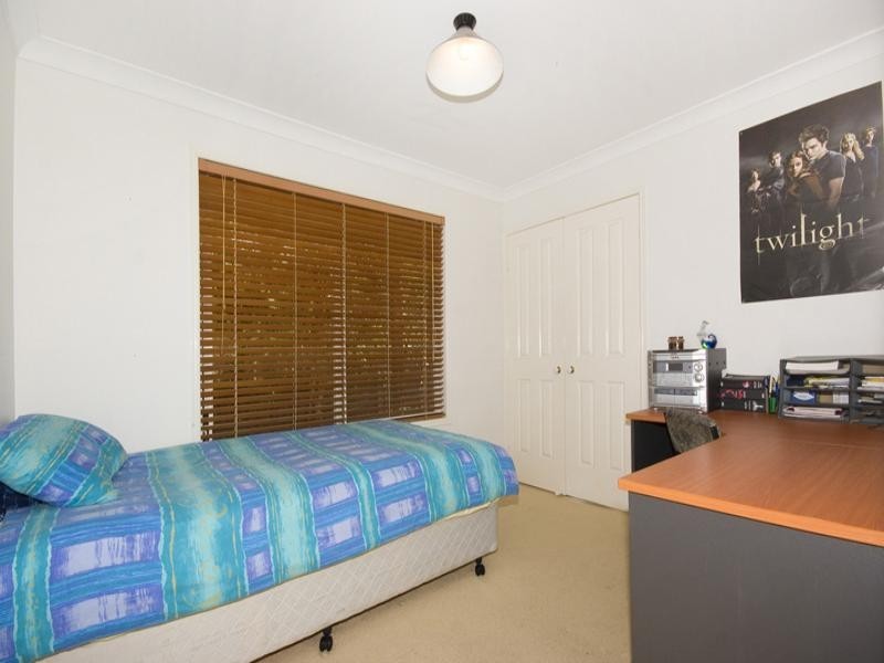 4 Creekwood Place, Helensvale QLD 4212